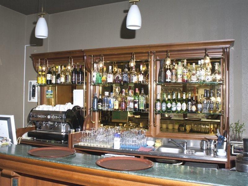 Hotel Rivulus Baia Mare Ngoại thất bức ảnh