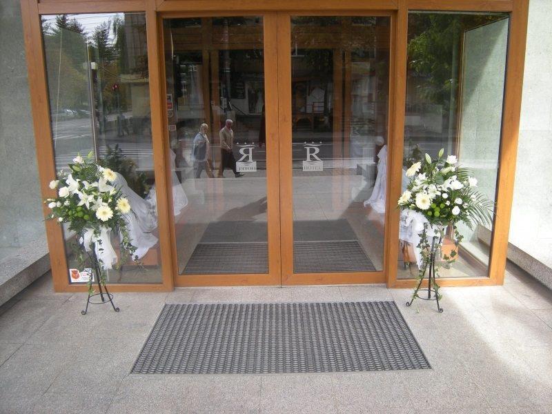 Hotel Rivulus Baia Mare Ngoại thất bức ảnh
